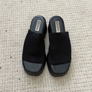 Steve Madden Slinky30 Sandals | Size 8